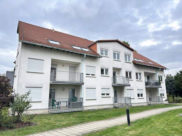 Wohnung zum Kauf 51.000 € 2 Zimmer 53 m² 1. Geschoss Obere Straße 10c Reinholdshain 08371