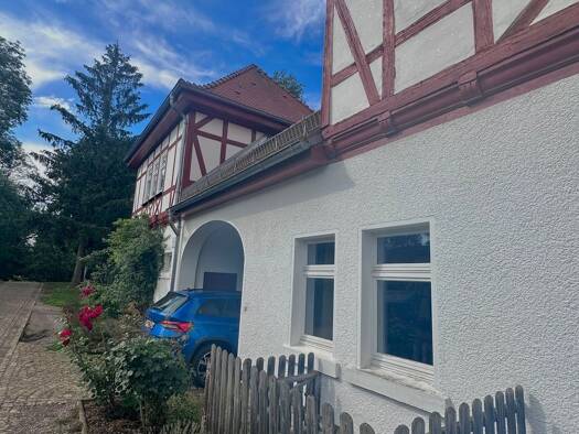 Wohnung zur Miete 90 € 5 Zimmer 123 m² Schloßgasse 18 a Kranichfeld Kranichfeld 99448