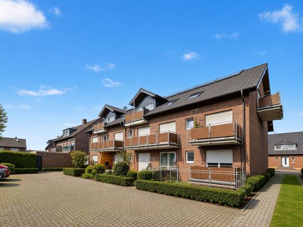 Mehrfamilienhaus zum Kauf als Kapitalanlage geeignet 1.800.000 € 30 Zimmer 865,8 m² 1.020 m² Grundstück Eckum Rommerskirchen 41569