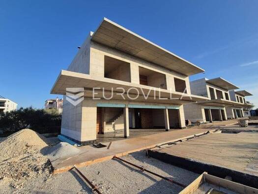 Einfamilienhaus zum Kauf - Erstbezug 2.062.500 € 3 Zimmer 400 m² Poreč Poreč 52440