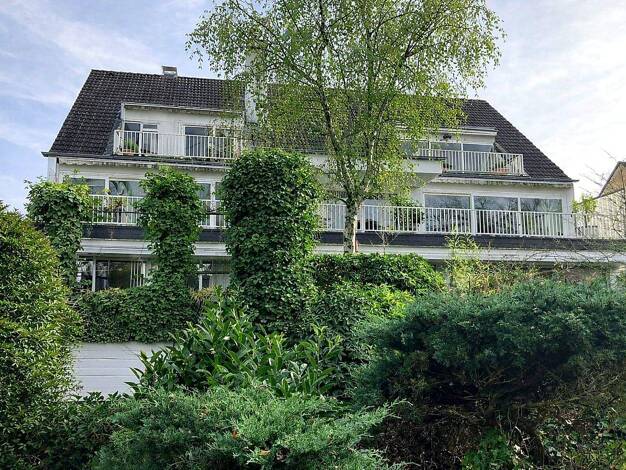 Wohnung zum Kauf 1.370.200 € 8 Zimmer 330 m² Düsseltal Düsseldorf 40237