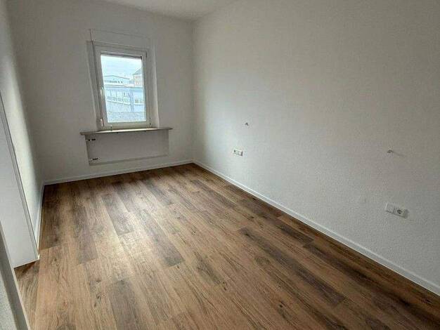 Wohnung zur Miete 950 € 3 Zimmer 65 m² 4. Geschoss Höfener Str. 22 Südstadt Fürth 90763