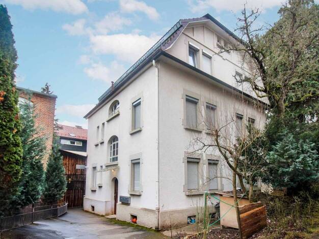 Mehrfamilienhaus zum Kauf als Kapitalanlage geeignet 749.000 € 10 Zimmer 228 m² 331,1 m² Grundstück Ost Stuttgart 70186