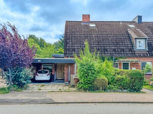 Reihenendhaus zum Kauf 198.000 € 3,5 Zimmer 90 m² 307 m² Grundstück Gaarden-Süd Kiel 24113