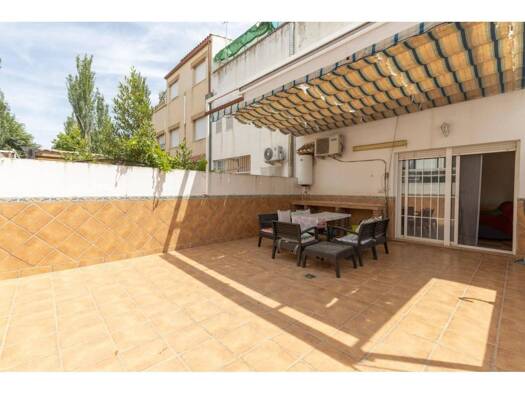 Reihenhaus zum Kauf 250.000 € 3 Zimmer 170 m² 102 m² Grundstück M.J.LARRA ACCESO I 8 Maracena 18200