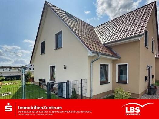 Reihenendhaus zum Kauf 449.000 € 4 Zimmer 106 m² 445 m² Grundstück Karow Dorf Mecklenburg 23972