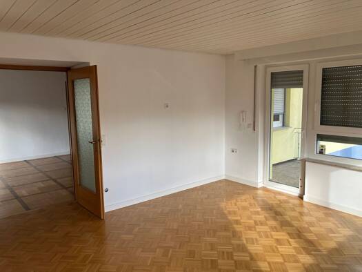 Terrassenwohnung zur Miete 900 € 5 Zimmer 95 m² Geschoss EG/2 frei ab 01.04.2026 Bönnigheim 74357