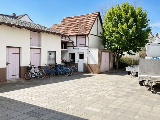 Haus zum Kauf 299.000 € 4 Zimmer 100 m² 310 m² Grundstück frei ab sofort Walldorf Mörfelden-Walldorf 64546