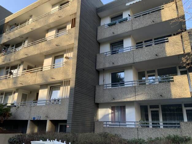 Wohnung zur Miete 779 € 3 Zimmer 83,9 m² 1. Geschoss frei ab 11.09.2026 Eibenstraße 32 Rheydt-West Süd 41239