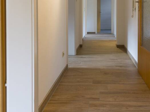 Wohnung zur Miete 765 € 3,5 Zimmer 90 m² Geschoss EG/2 frei ab sofort Weisenbach 76599