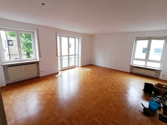 Wohnung zum Kauf provisionsfrei 200.000 € 3 Zimmer 74 m²<br/>Wohnfläche ab sofort<br/>Verfügbarkeit Schwesterstr. Memmingen Memmingen 87700