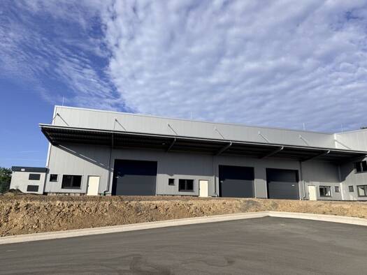 Produktionshalle zum Kauf provisionsfrei 2.750.000 € 1.620 m² Lagerfläche teilbar ab 360 m² Käthe-Paulus-Straße 4 Innenstadt Radevormwald 42477