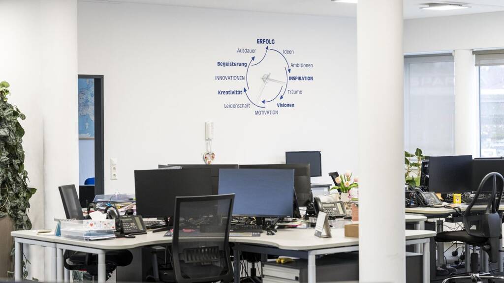 Praxis zur Miete 1.260 € 4,5 Zimmer 80 m² Bürofläche Seeboden 9871