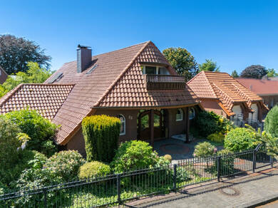 Einfamilienhaus zum Kauf 399.000 € 8 Zimmer 237 m² 1.512 m² Grundstück Holtland-Nücke Holtland 26835