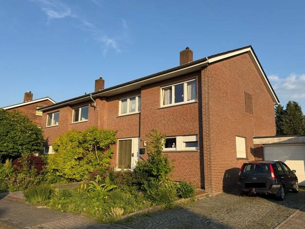Haus zum Kauf 464.000 € 8 Zimmer 213,4 m² 871 m² Grundstück Angelfeldstraße 34 a Enniger Ennigerloh 59320