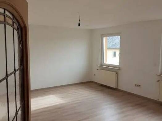 Wohnung zur Miete 1.200 € 3 Zimmer 90 m² Geschoss 1/2 frei ab 01.11.2026 Moselstraße 16 Langsur Langsur 54308