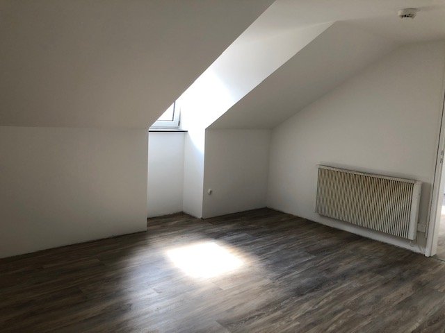 Wohnung zur Miete 645 € 3 Zimmer 75 m²<br/>Wohnfläche 3.<br/>Geschoss Wetzendorfer Straße 22 Lauf links Lauf an der Pegnitz 91207