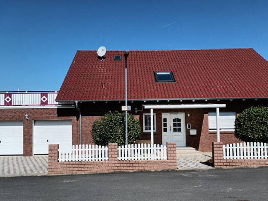 Einfamilienhaus zum Kauf 549.000 € 9,5 Zimmer 316 m² 669 m² Grundstück Messelhausen Lauda-Königshofen 97922