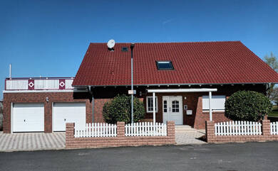 Einfamilienhaus zum Kauf 549.000 € 9,5 Zimmer 316 m² 669 m² Grundstück Messelhausen Lauda-Königshofen 97922