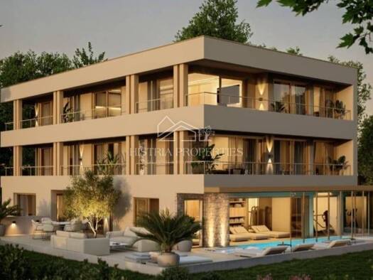 Wohn- und Gewerbegrundstück zum Kauf 370.000 € Umag Umag 52470