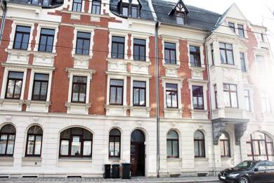 Wohnung zur Miete 335 € 3 Zimmer 66,4 m² EG frei ab 01.10.2025 Plauen 08523