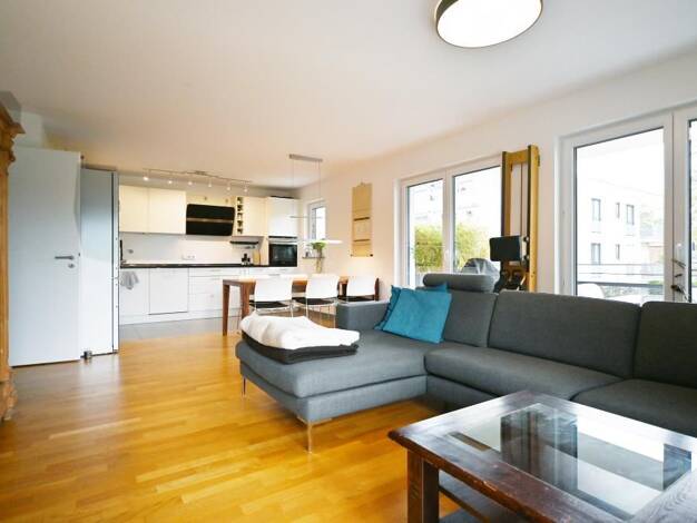Wohnung zur Miete 1.990 € 4 Zimmer 104,5 m² 3 Geschosse frei ab 01.11.2026 Unterhaching 82008