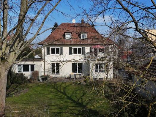 Einfamilienhaus zum Kauf 1.200.000 € 8 Zimmer 290 m² 1.070 m² Grundstück Groß-Gerau 64521