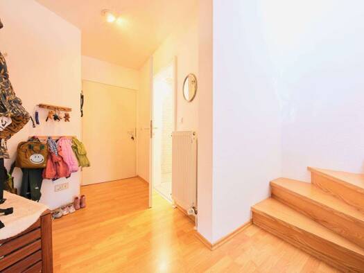 Wohnung zur Miete 1.000 € 4 Zimmer 87 m² Geschoss 3/4 frei ab sofort Süd Stuttgart 70199