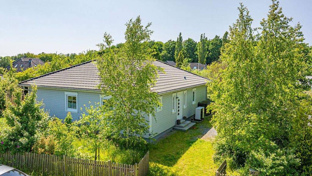 Bungalow zum Kauf 499.000 € 4 Zimmer 115 m² 806 m² Grundstück Tönning 25832