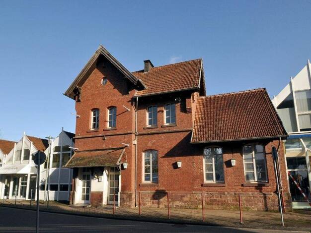 Mehrfamilienhaus zum Kauf 185.000 € 10 Zimmer 247,2 m² 349 m² Grundstück Nunkirchen Schmelz 66839