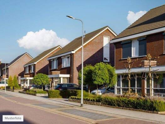 Haus zum Kauf provisionsfrei 328.000 € 312 m² 697 m² Grundstück Untersiemau 96253