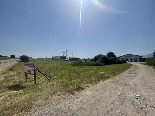 Gewerbegrundstück zur Miete 3.861 m² Grundstück Grabenstätt 83355