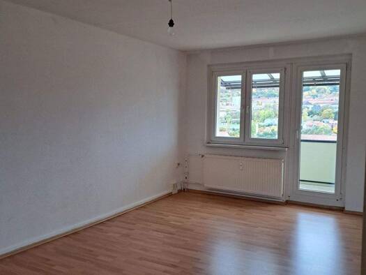 Wohnung zur Miete 360 € 3 Zimmer 57,4 m² 3. Geschoss frei ab 01.03.2026 Hasenholzweg 8 Sondershausen 99706