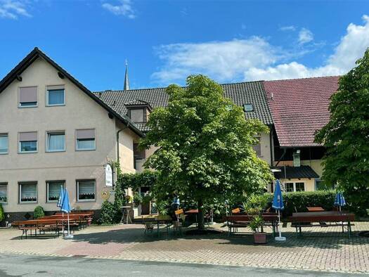 Restaurant zum Kauf 395.000 € 480 m² Gastrofläche 1.490 m² Grundstück Unterleiterbach Zapfendorf 96199