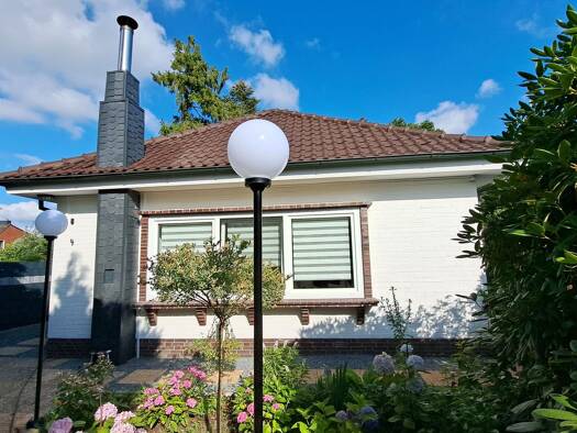 Einfamilienhaus zum Kauf provisionsfrei 350.000 € 4 Zimmer 92 m² 2.647 m² Grundstück frei ab 31.08.2026 Horster Schulweg 4 Horsten Friedeburg 26446