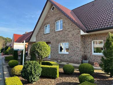 Haus zum Kauf 349.000 € 14 Zimmer 153 m² 333 m² Grundstück Emmeln Haren (Ems) 49733