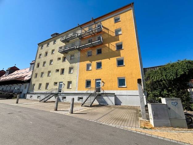 Wohnung zum Kauf 175.000 € 2 Zimmer 56 m² Obertraubling Obertraubling 93083