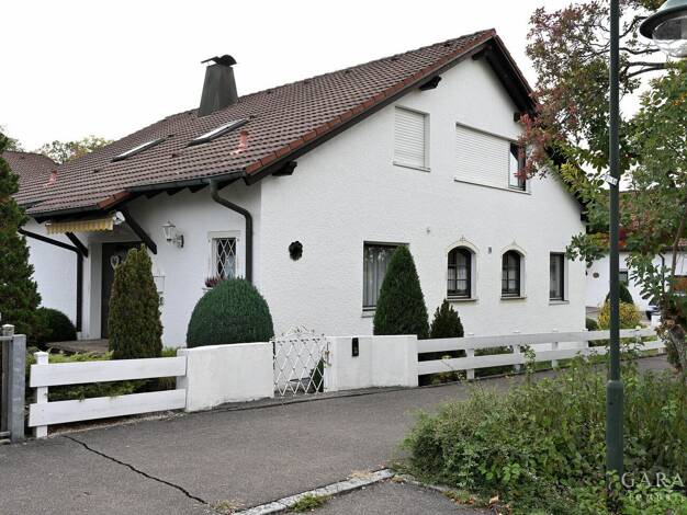 Einfamilienhaus zum Kauf 675.000 € 6 Zimmer 138 m² 580 m² Grundstück Nürtingen Nürtingen 72622