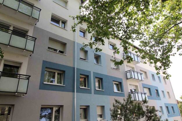 Wohnung zur Miete 688 € 3 Zimmer 61,3 m² Dachgeschoss frei ab 20.06.2025 Schillstr. 4 Nordstadt - Stadtviertel 081 Pforzheim 75177