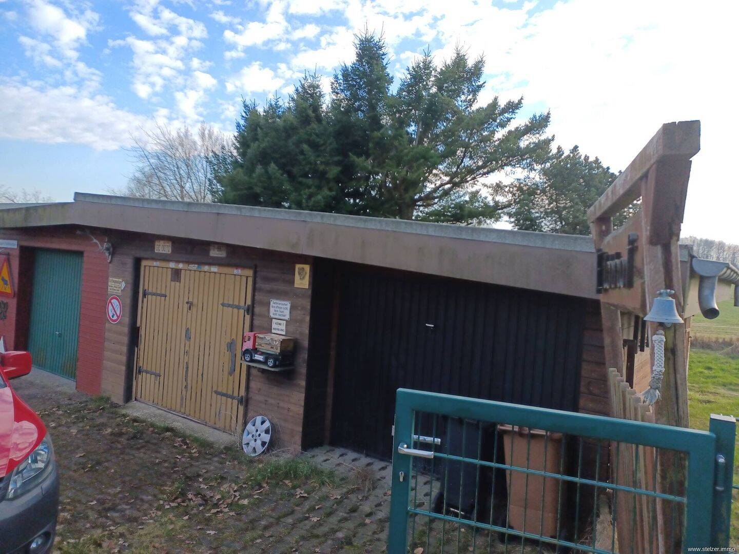 Immobilie in Zarpen - Zwei Blockhäuser auf großem Grundstück mit traumhaften Ausblick über Felder - Bild 3