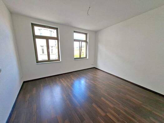 Wohnung zur Miete 290 € 2 Zimmer 48,8 m² 1. Geschoss frei ab sofort Helenenstraße 1 Limbach-Oberfrohna Limbach-Oberfrohna 09212