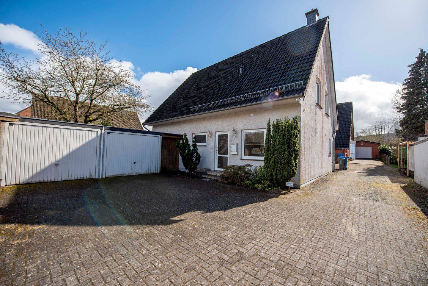 Immobilie in Stelle - Flexibles Wohnwunder - Viel Platz für Familien oder Rendite - Bild 1