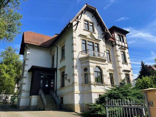 Villa zum Kauf 1 Zimmer 476 m² 1.550 m² Grundstück Martinistraße 5 Glauchau 08371