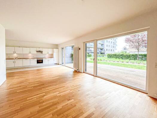 Wohnung zur Miete 1.310 € 3 Zimmer 110,7 m² EG frei ab 16.11.2026 Kommodore-Johnsen-Boulevard 4 Handelshäfen Bremen 28217