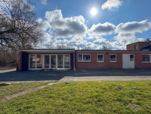 Immobilie zur Miete 3.000 € 305 m² Alsterdorfer Straße 518a Alsterdorf Hamburg 22337