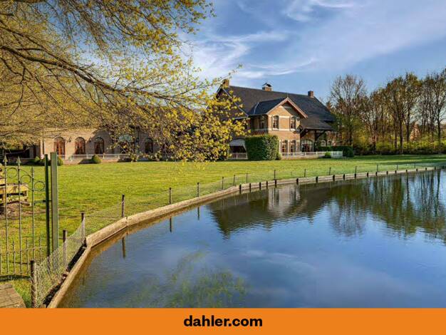 Villa zum Kauf 9.990.000 € 10 Zimmer 730 m² 120.000 m² Grundstück Rekem Lanaken 3620