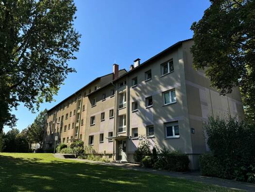 Wohnung zur Miete 997 € 4 Zimmer 80,7 m² 1. Geschoss frei ab 01.02.2027 Bodelschwinghstraße 1 Bad Vilbel Bad Vilbel 61118