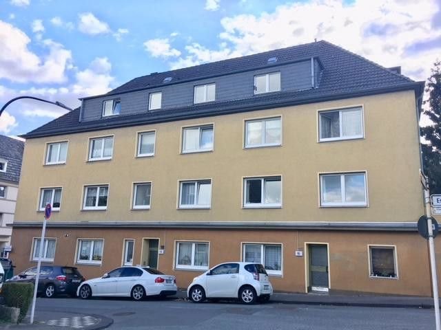 Wohnung zur Miete 607,43 € 3 Zimmer 83,2 m²<br/>Wohnfläche 2.<br/>Geschoss 01.10.2024<br/>Verfügbarkeit Esmarchstraße 15 Clausen Wuppertal 42283