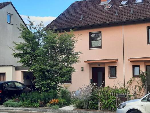 Doppelhaushälfte zur Miete 1.900 € 5 Zimmer 142 m² 327 m² Grundstück frei ab 01.12.2026 Fischbach Östliche Außenstadt 90475