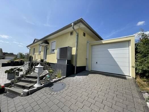 Einfamilienhaus zum Kauf 3 Zimmer 129,5 m² 426 m² Grundstück Oberschefflenz Schefflenz 74850